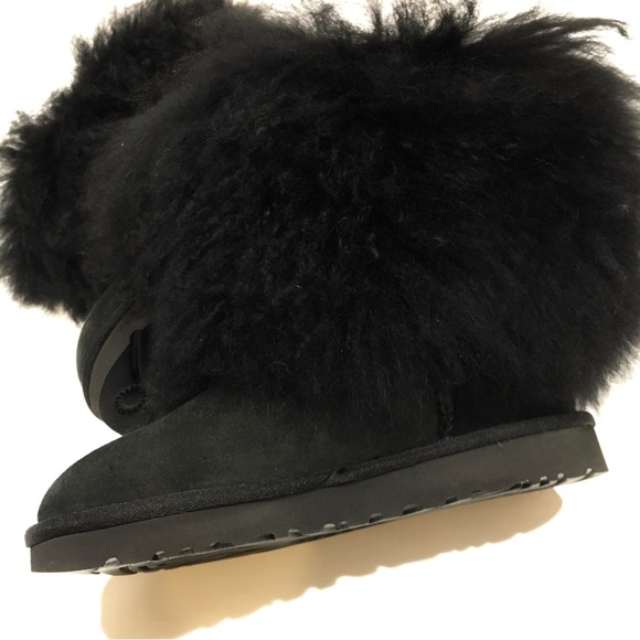 UGG MONGOLIAN CLASSIC SHORT SHEEPSKIN CUFF BOOTS -BLACK SUEDE -WOMENS US 5 -NEW - Picture 10 of 10